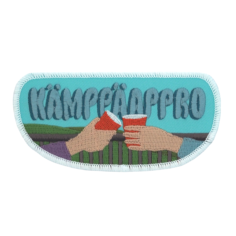 Brodeerattu haalarimerkki, teksti: Kämppäappro.