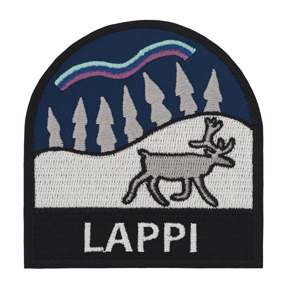 Brodeerattu haalarimerkki, Lappi. Poro ja revontulia.