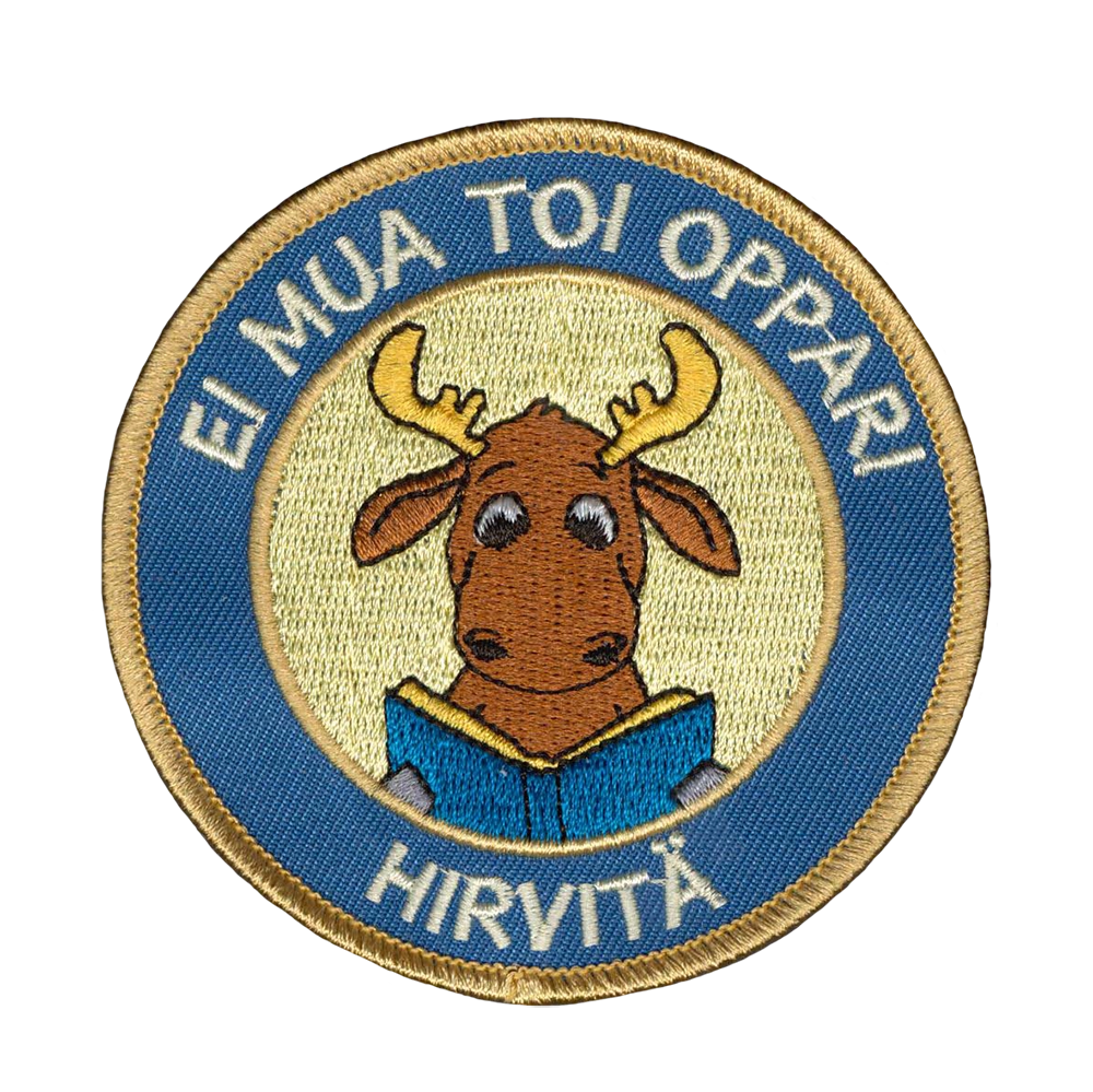 Brodeerattu kangasmerkki, hirvi, oppari.