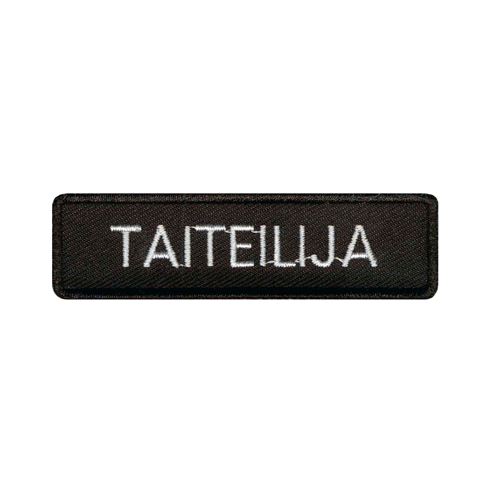 Brodeerattu kangasmerkki, taiteilija.